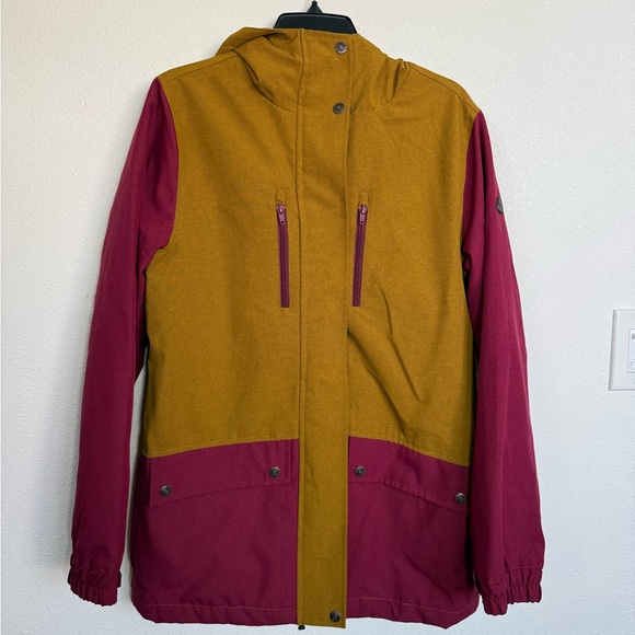 Aperture 10K Waterproof Snowboard Ski Jacket Size M Unisex Winter Coat - Picture 2 of 10